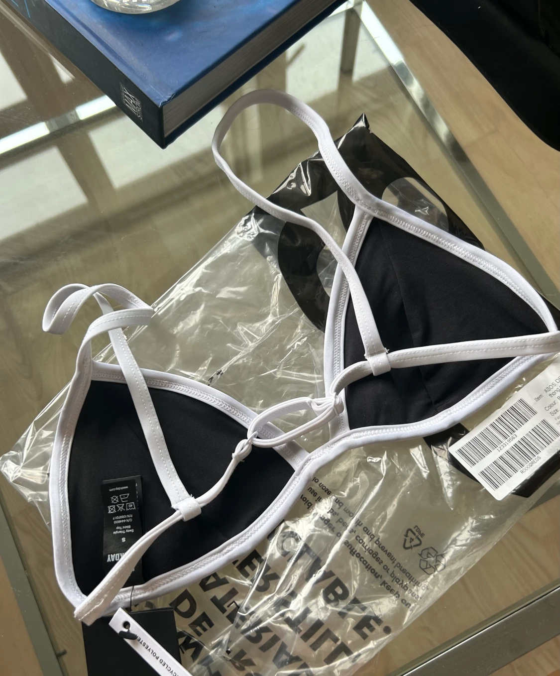 Ny bikiniöverdel Weekday - 90