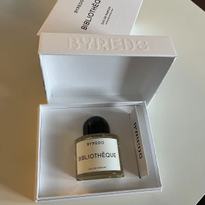 Byredo parfym - Helt ny oanvänd parfym, råkade köpa fel doft i affären. Nypris 1600kr säljer för 1300kr