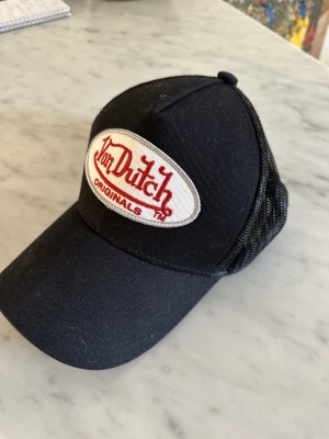 Von Dutch Keps - Keps i One Size herr. Köpt förra året, använd men väldigt bra skick 