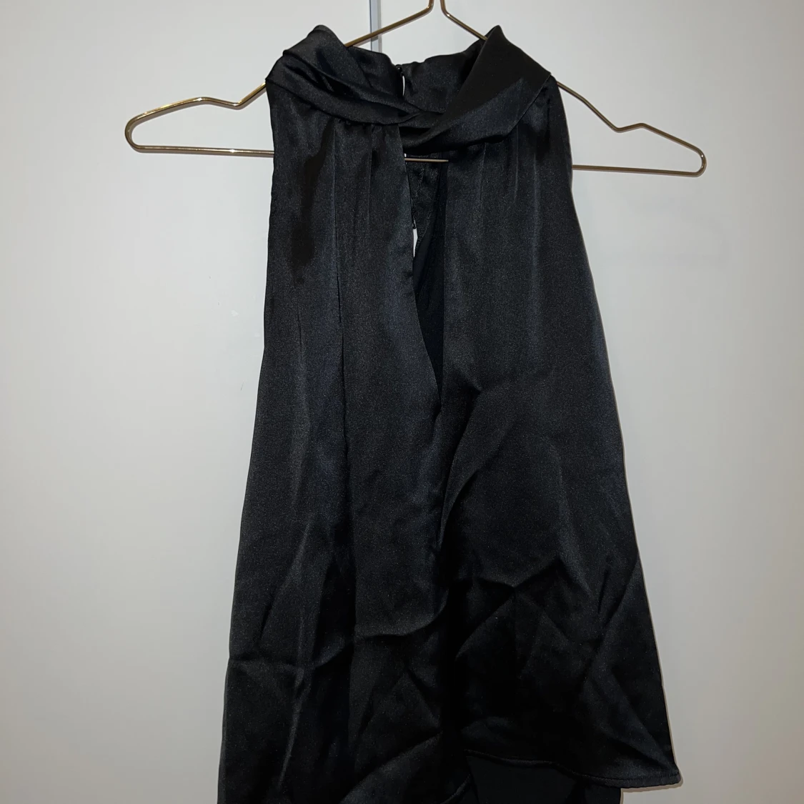 Satin topp med halterneck ZARA - 91