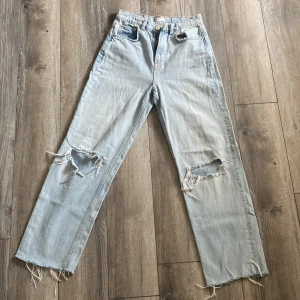 Gina jeans  - Gina jeans storlek 34 Beninnerlängd 71cm  Fint skick 