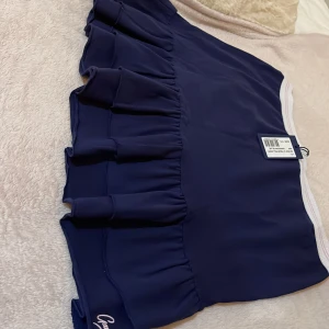 Tjol - Har aldrig använts och prislap kvar  