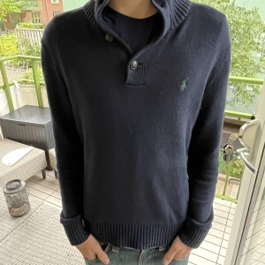 Ralph lauren tröja - Säljer denna Ralph lauren tröja, helt ny 