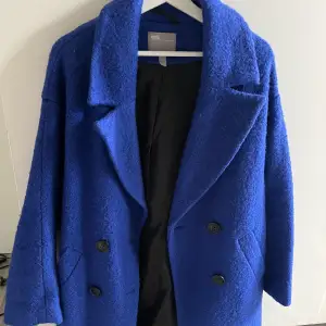 Blå kappa från asos