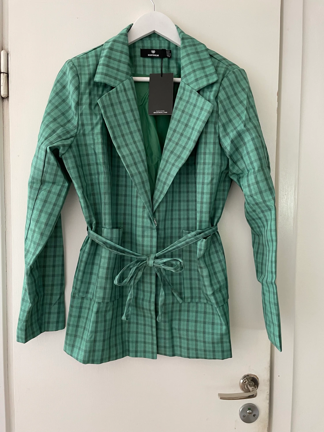 Oanvänd kavaj/ jacka - 40 - 90