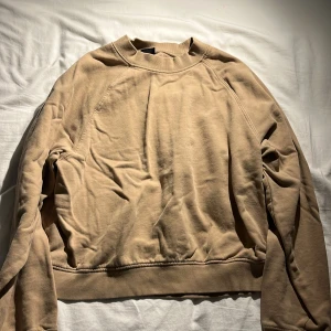 Tjock tröja - Använd få gånger 