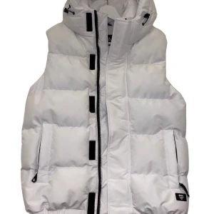 Zara Väst - Använd 1 gång helt ny. Kvitto finns