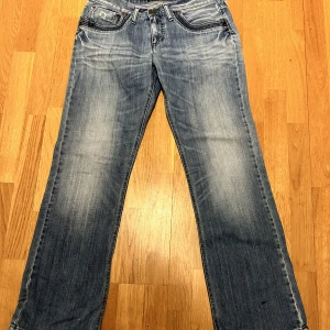 Take two jeans - Sitter bra, köpta från depop W33 L32