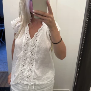 Blus  - Söt blus från hm💖💖