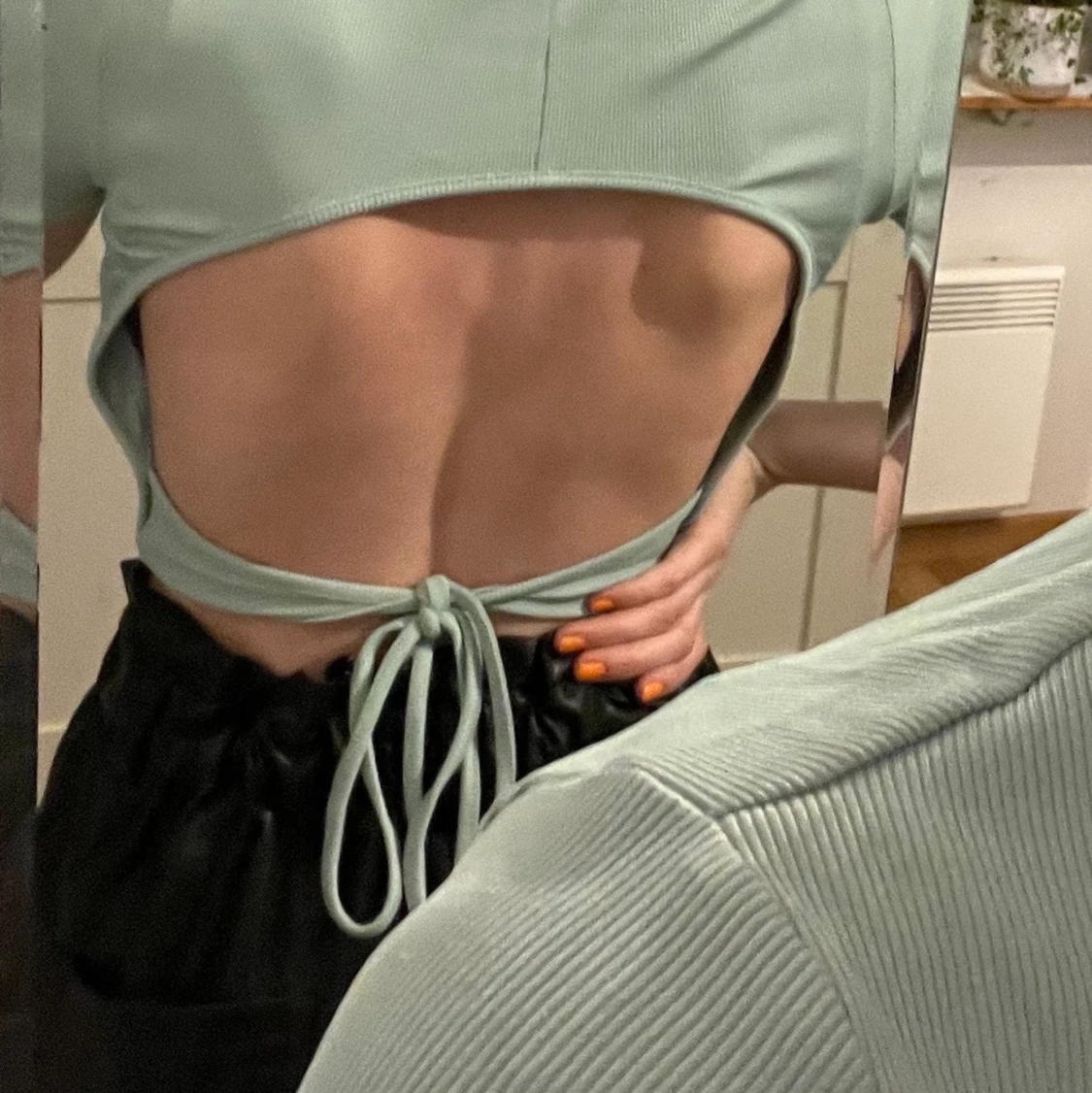 Grön topp från Gina Tricot - 90