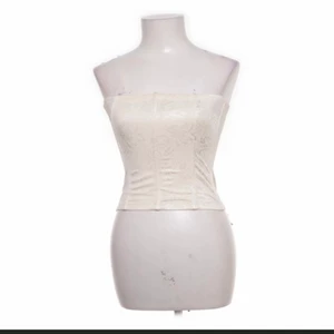 maidenform korsett - Korsett från maidenform använd Max 2 gånger i storlek M