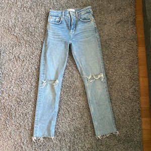 Zara jeans - Ett par zara jeans