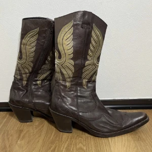 Cowboyboots - I bra använt skick 
