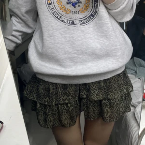 Mönstrad kjol - Jätte söt somrig kjol från hm! Jättebra skick❤️❤️