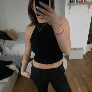Svart söt croptop - Basic croptop