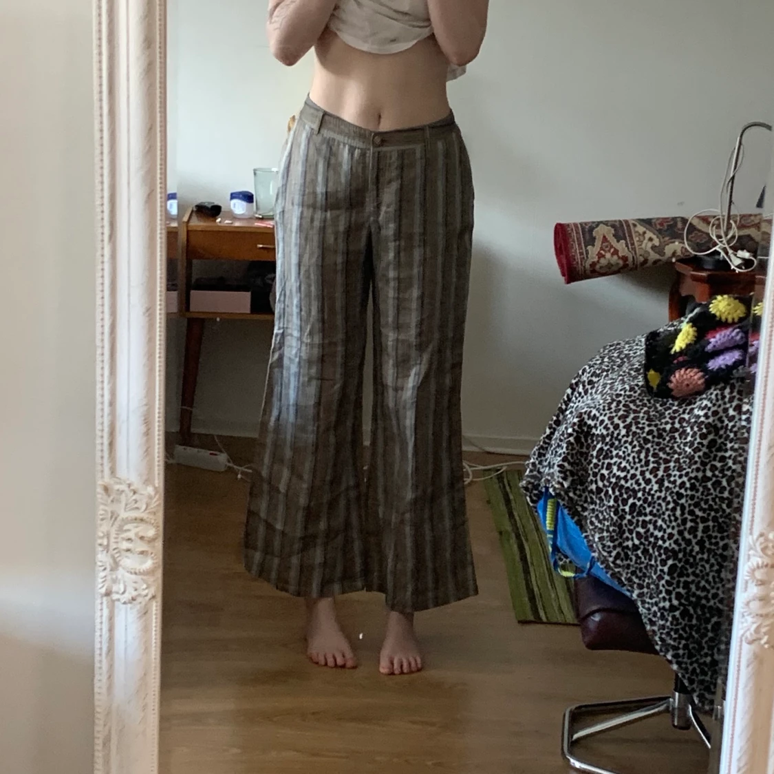 Utsvängda byxor  - 90