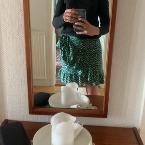 Shein xs - Shein perfekt sommarkjol xs använd 3 g 