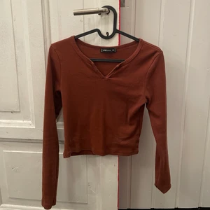 Tröja - Tight tröja i storlek xs