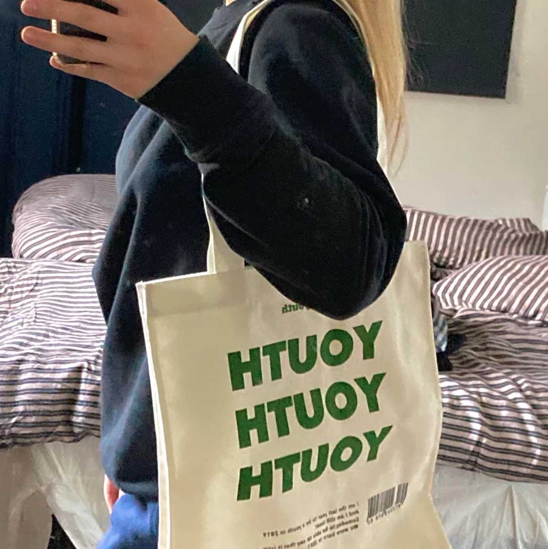 Tote bag