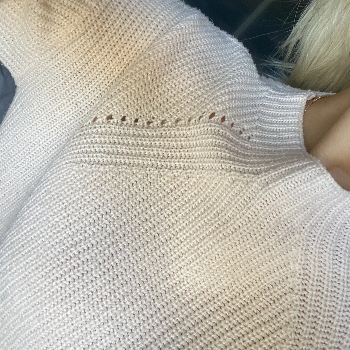 Stickad tröja  - 90