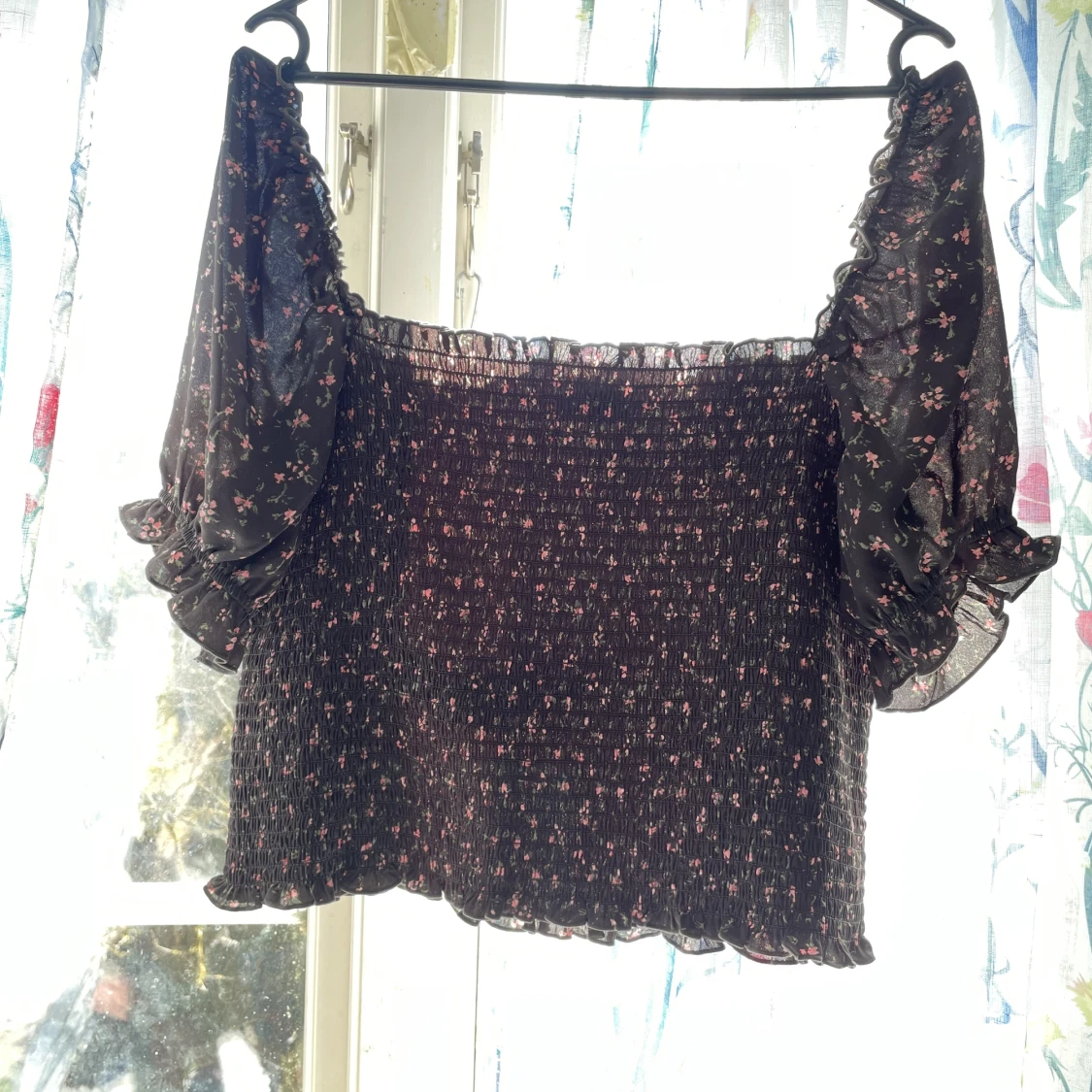 Fin blus i storlek 42