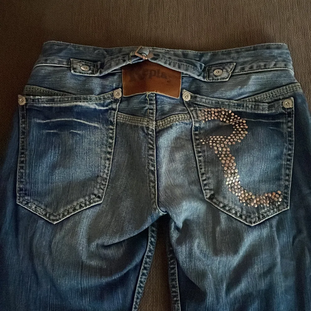 Ursnygga replay jeans 💋 Det blir budgivning om flera är intresserade💗. Jeans & Byxor.
