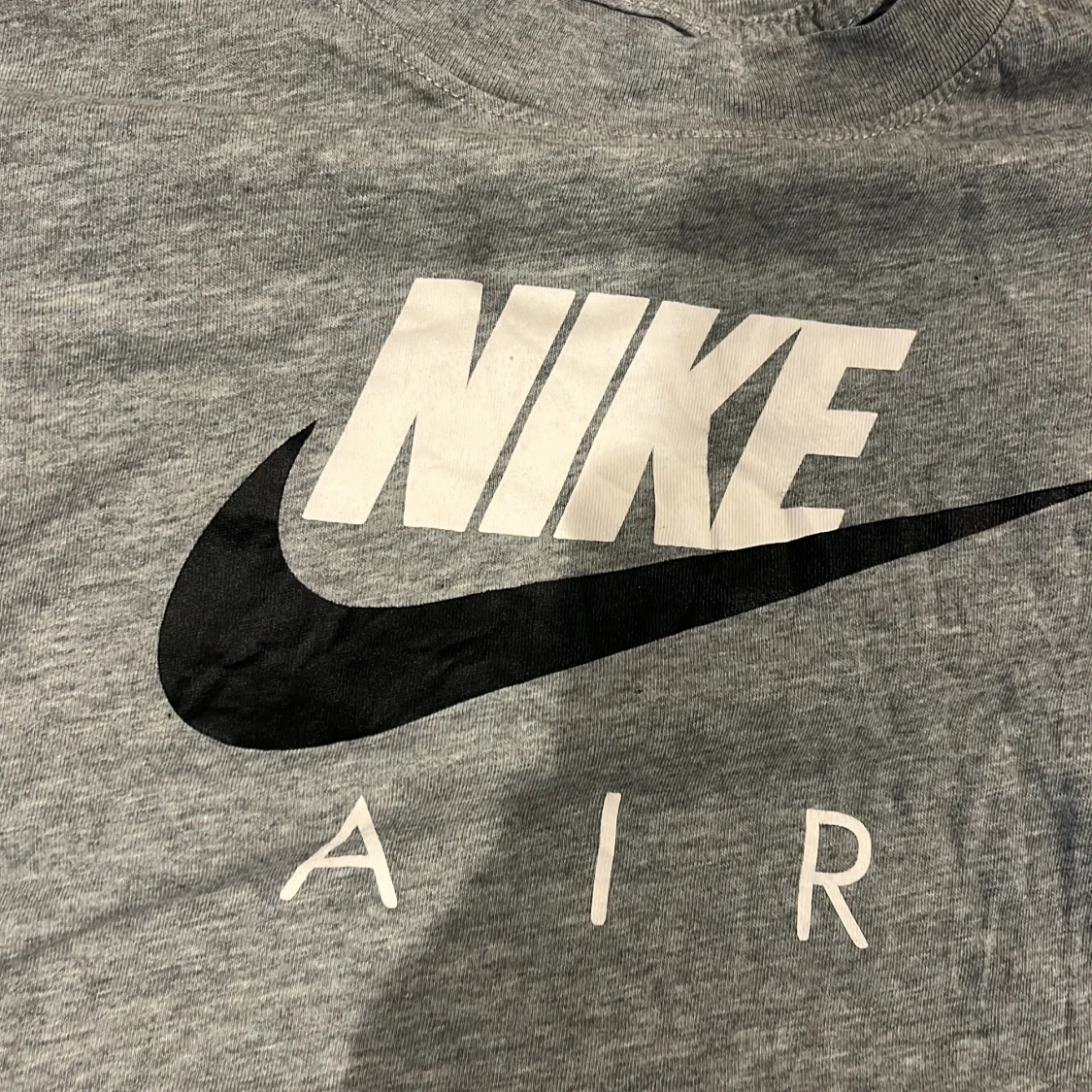 Säljer en tröja  - 90