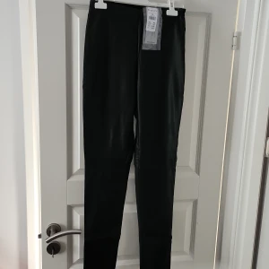 Skinn byxor - Skinn svarta byxor