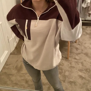 Tröja - Mysig tröja från Monki! Skriv för fler bilder🫶🏼