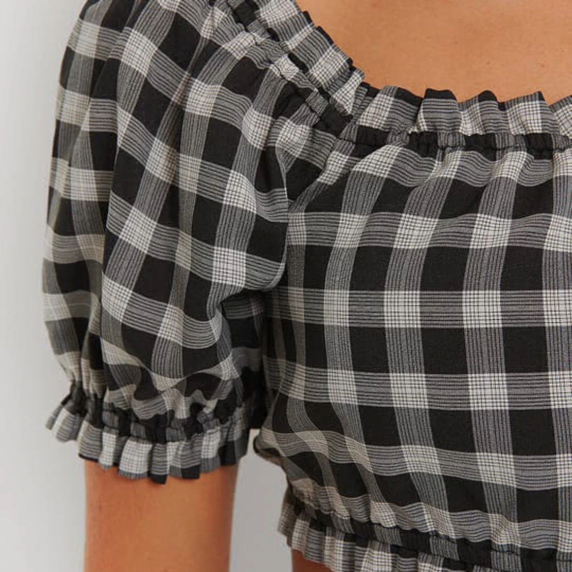 Crop top - Som ny!  - 91