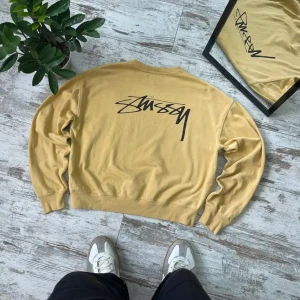 Vintage Stussy Sweatshirt - Vintage Stussy Sweatshirt Storlek XS (Womens) Mycket bra skicka 