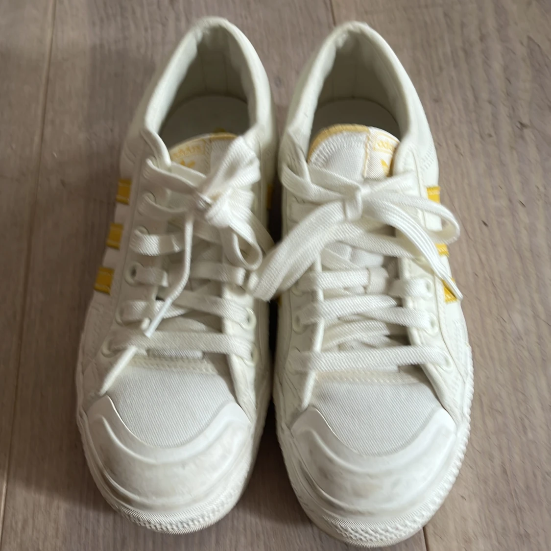 Adidas sneakers - 90