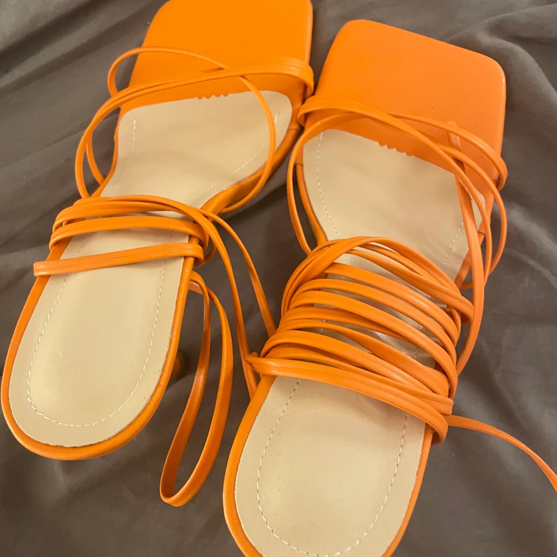 Orange klackar - 91