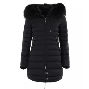 Cedrico Vinterjacka  - Säljer min cedrico monet light jacka i stl XS (stor i storleken så den passar S) med svart päls. Jackan är inköpt vintern 2020 men knappt använd så den är i mycket fint skick.   Skriv för fler bilder.  Kan fraktas eller mötas upp i Södertälje/Jakobsberg. 