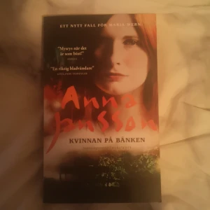 Bok - Kvinnan på bänken av Anna Jansson