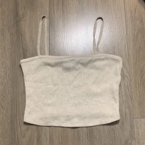 Linne zara  - Stickat linne från zara