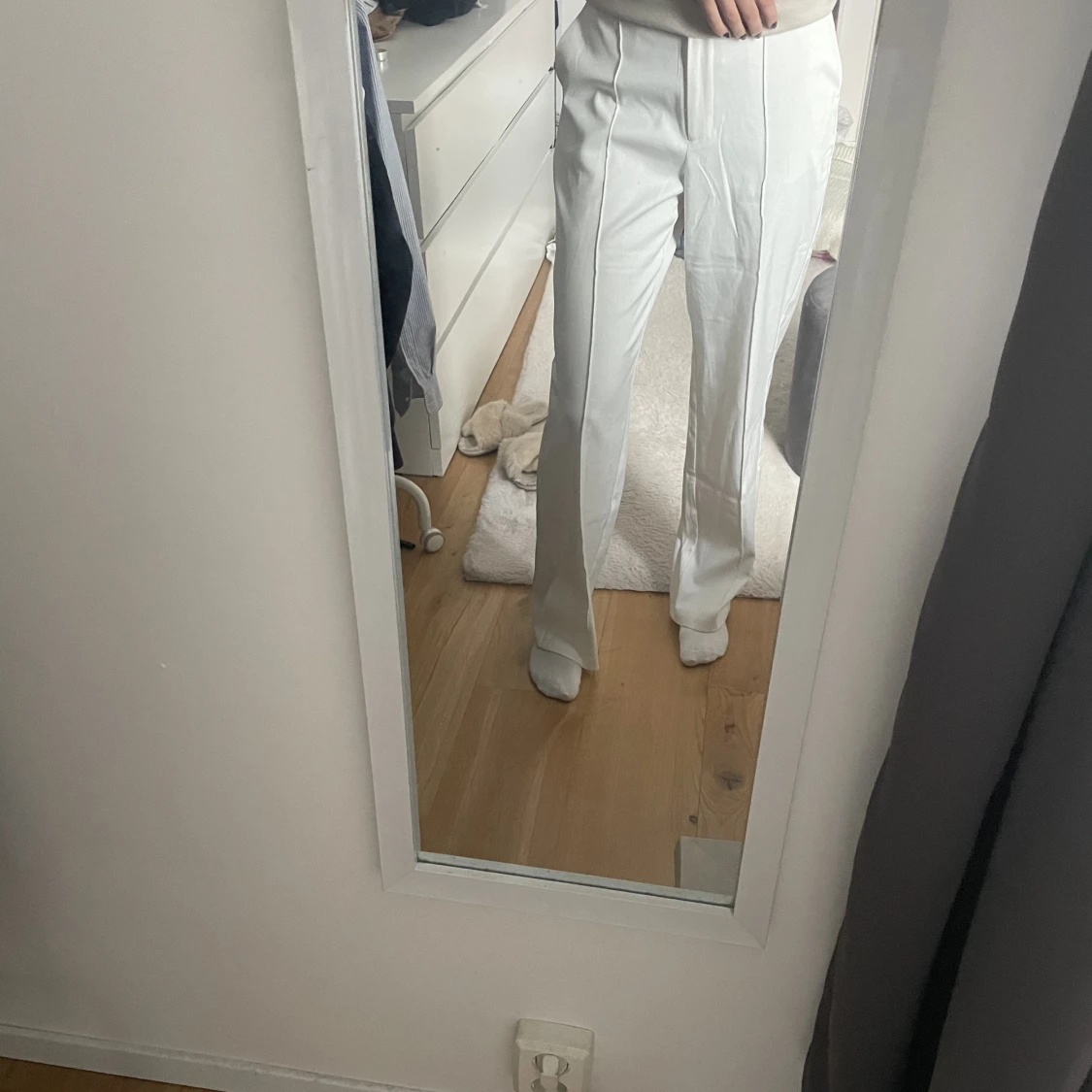 Vita kostymbyxor - 91