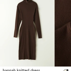 Brun klänning - Jätte fin klänning som jag tyvärr inte tycker att jag passar i. Den är använd en gång å är i ny skick. Mjukt å fint material. Längden va bra på mig som är 172. 