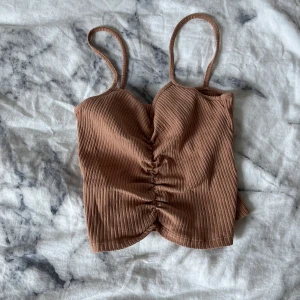 Linne från ASOS - Kort linne från ASOS. Bra skick❤️