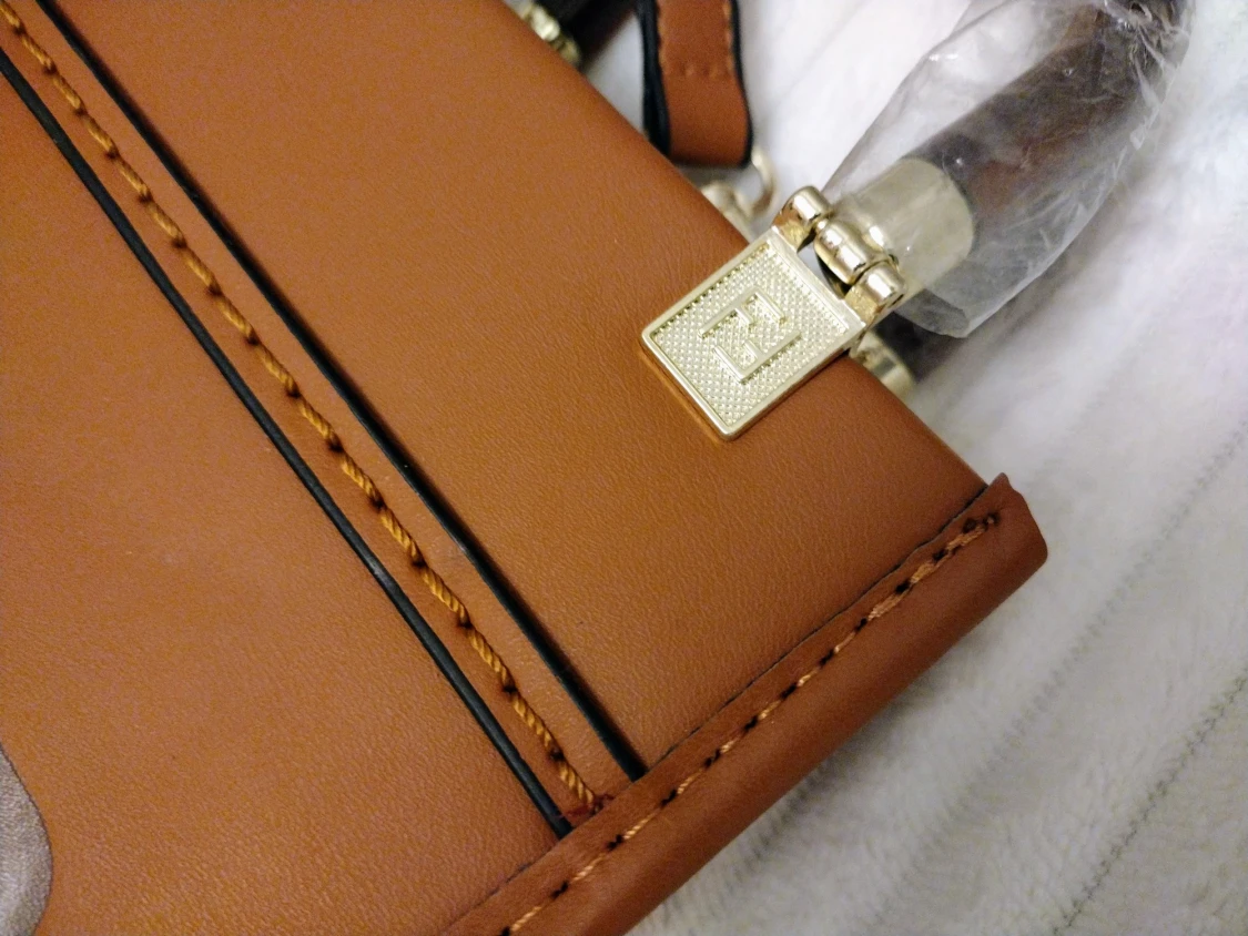 Fendi, mini Sunshine Shopper bag - 90