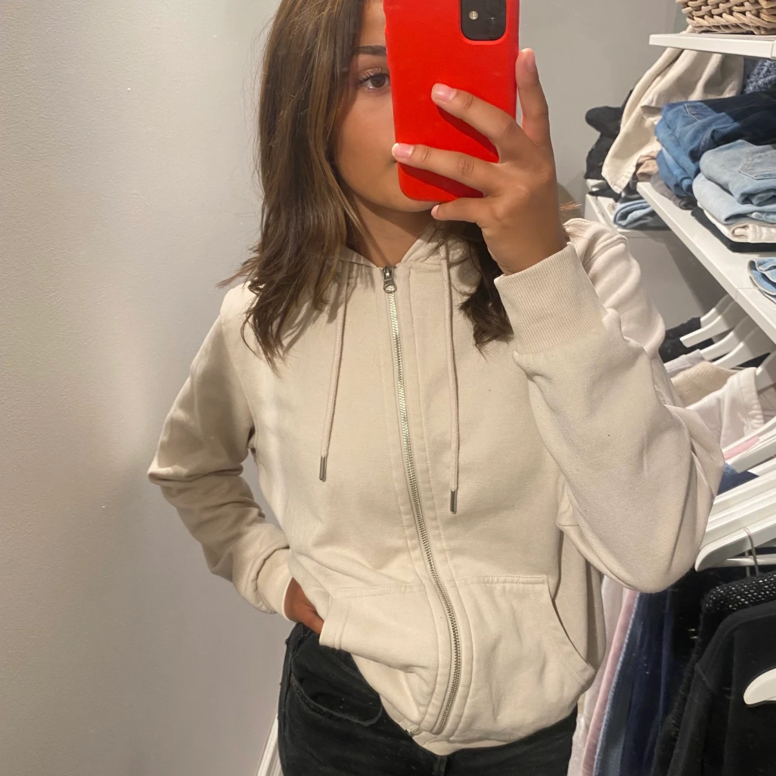 zip-up hoodie🤍🤍 - 90