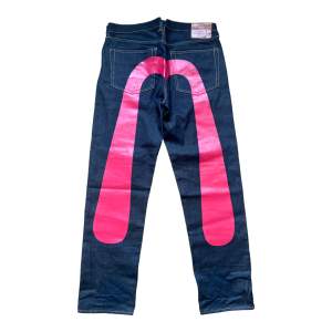 Evisu Daicock Jeans Size: 34  