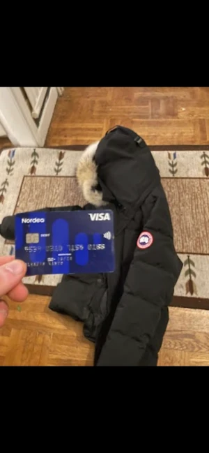 Canada goose wyndham - Wyndham parka storlek S. Köpt från Care of Carl kvitto finns. Cond 9/10. Tar endast Swish 