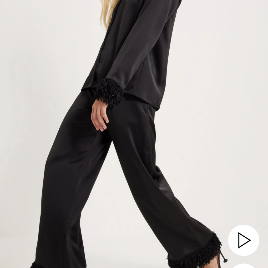 Kostym sett i satin - 90