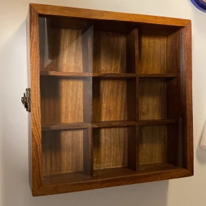 Rosemary Wood Spice Box - Rosemary wood Spice Box - very nice - with glass lid 