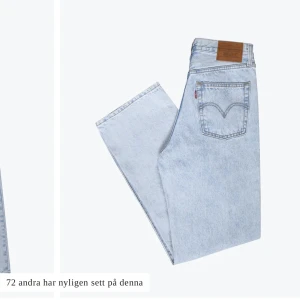 Levi’s ribcage straight jeans - Levi’s jeans i strl: W 26 L 27 🌸nyskick endast använda två gånger, säljer pga att dom inte kommer till användning längre 🌸 nypris 1349kr, köparen står för frakt💕