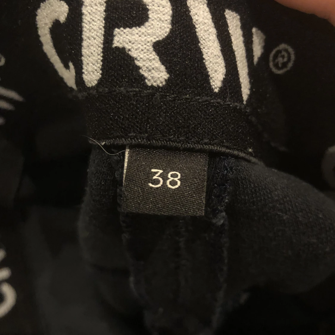 mörkblå CRW ridbyxor strl 38 - 29