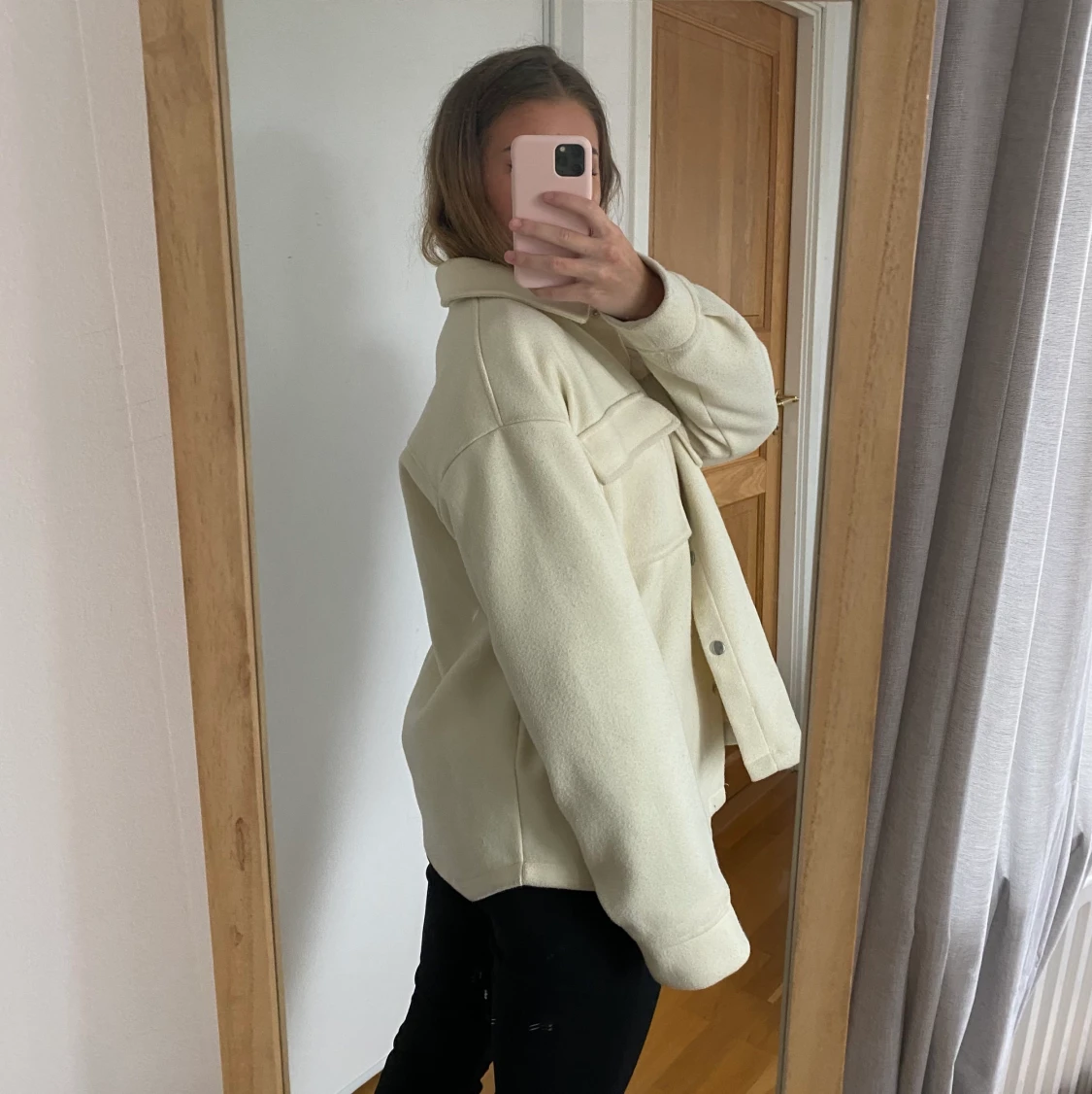 Krämvit / beige jacka - 90