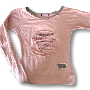 Vintage topp - Säljer denna as coola vintage toppen!!!!💗💗🤩🤩  