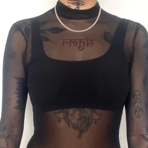 Mesh body - Snygg mesh body från nelly med string. 